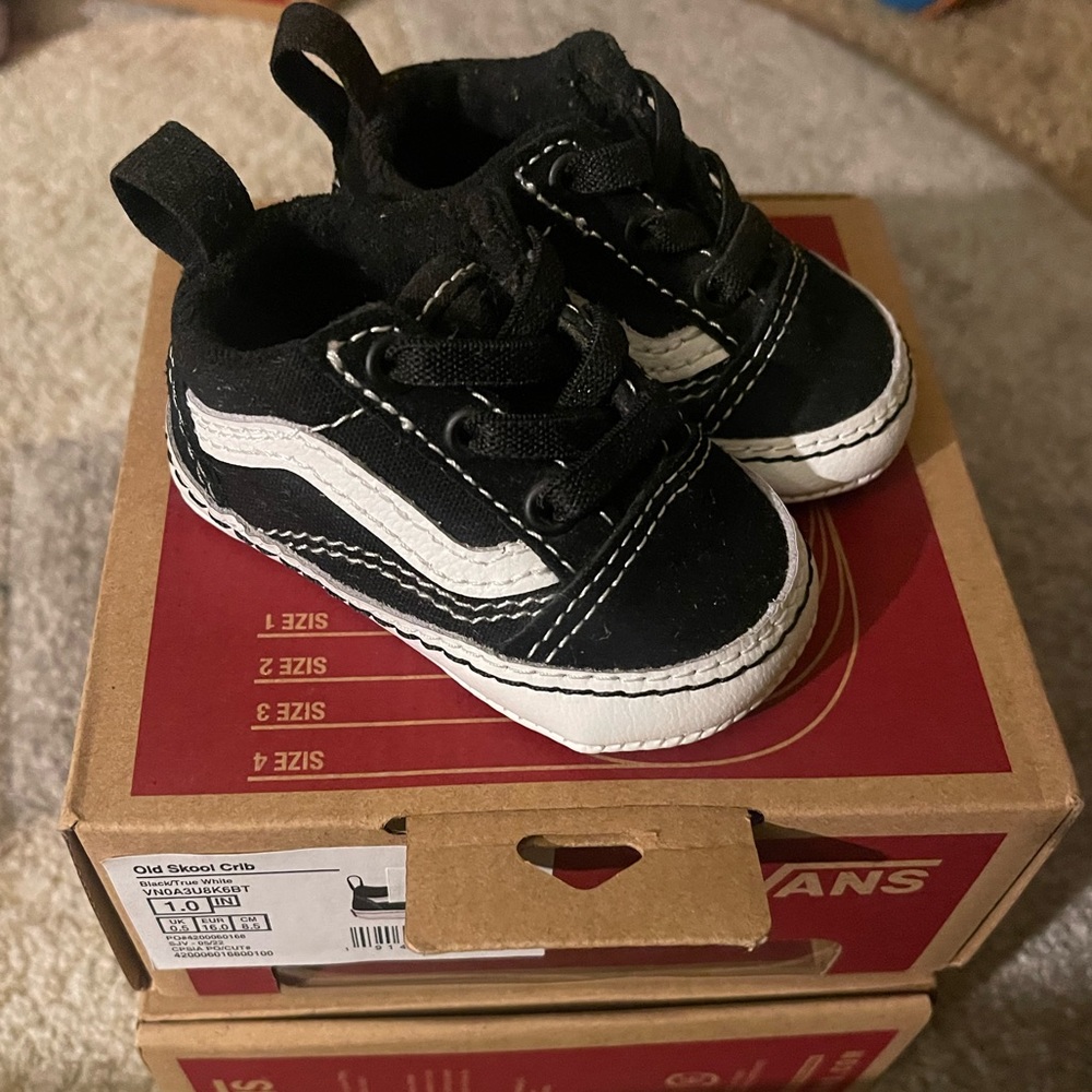 Old Sokol Crib Vans